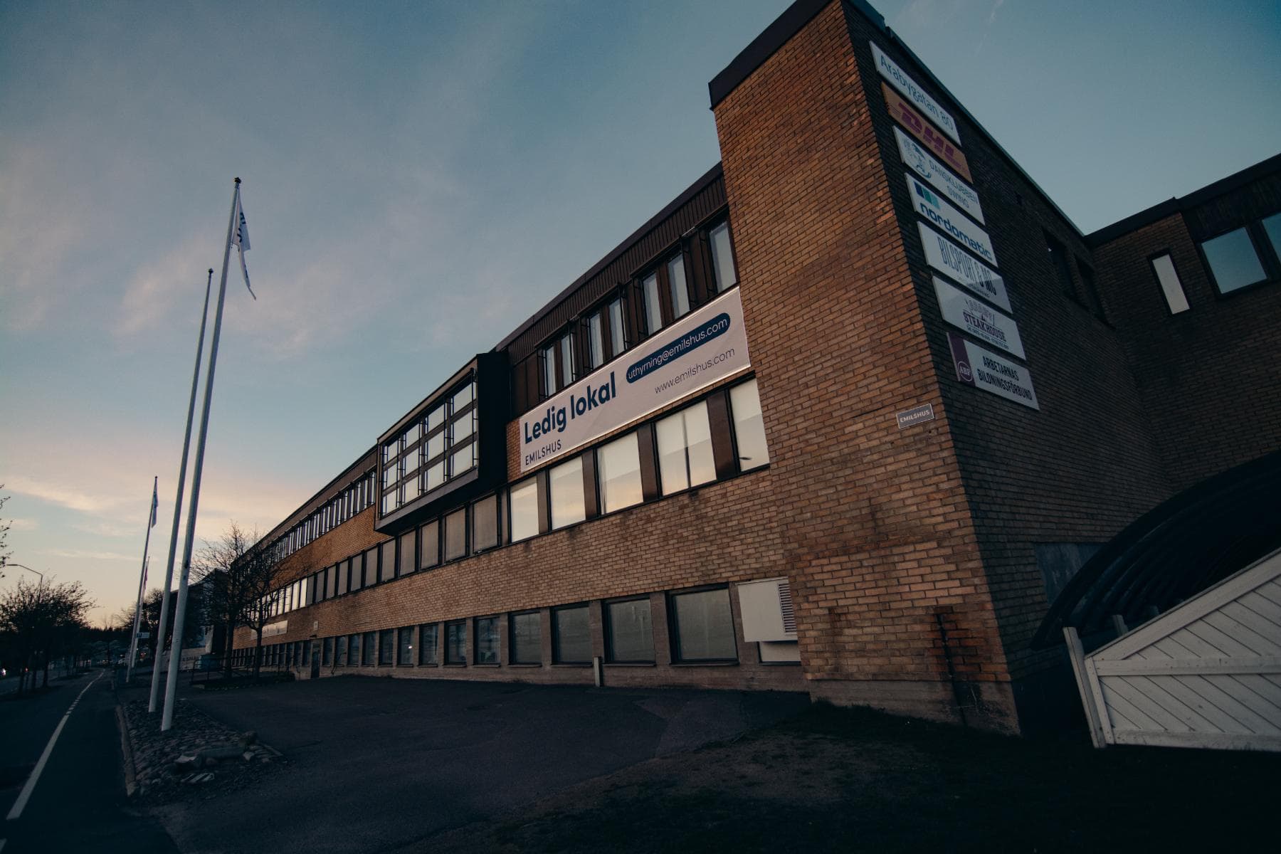 Fasadvepor till fastighetsföretaget EMILSHUS – bild 2